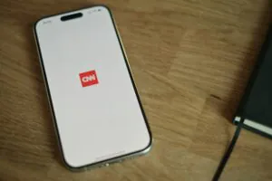 Aplicando Cnn grátis aberto no celular